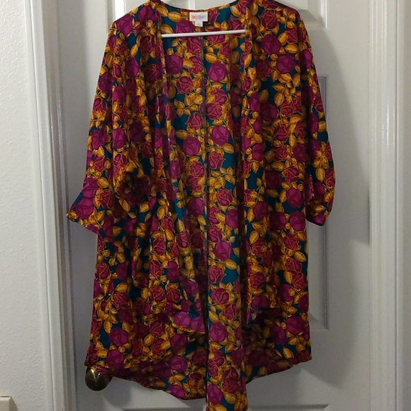 LuLaRoe Lindsey Kimono - Picture 1 of 2